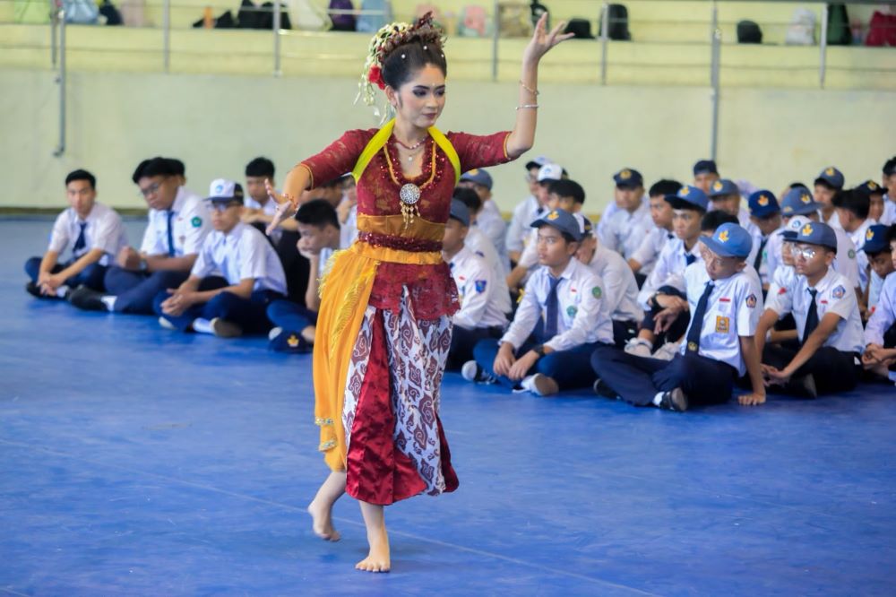 Wakil Wali Kota Tutup MPLS SMAN 28 Bandung